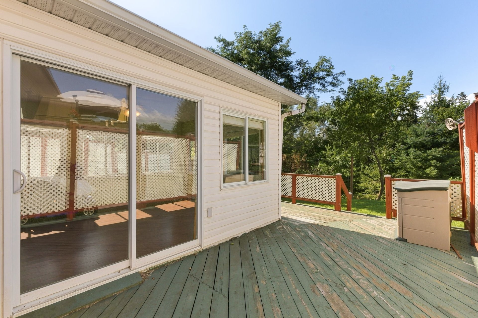 









251


Rue de la Côte-des-Neiges

,
Gatineau (Gatineau),




QC
J8V2S7

