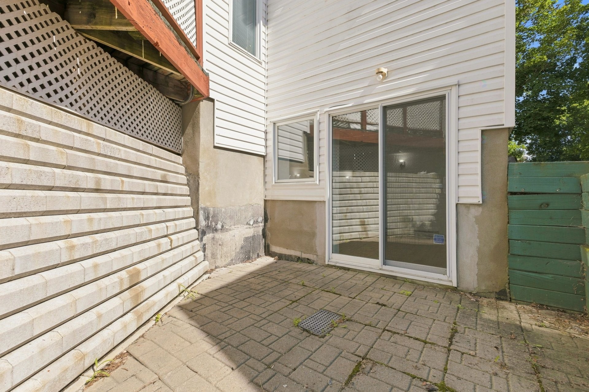 









251


Rue de la Côte-des-Neiges

,
Gatineau (Gatineau),




QC
J8V2S7

