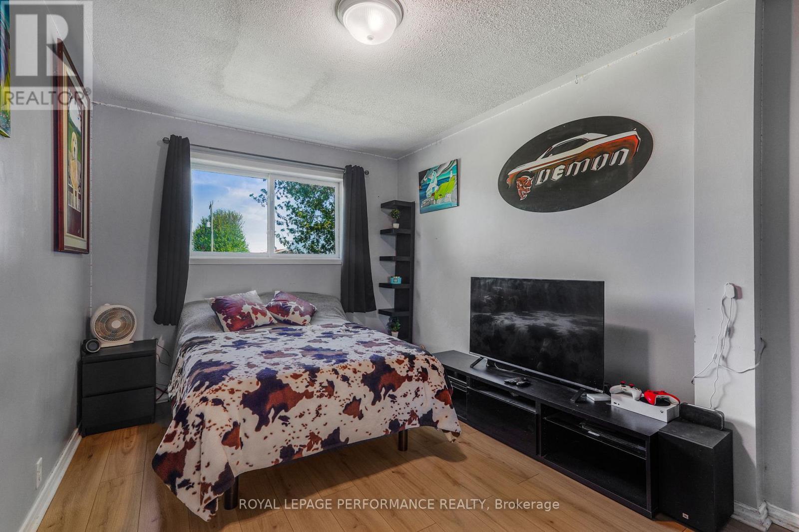 












1183 ROUTE 900 EAST E

,
The Nation,




Ontario
K0A3C0

