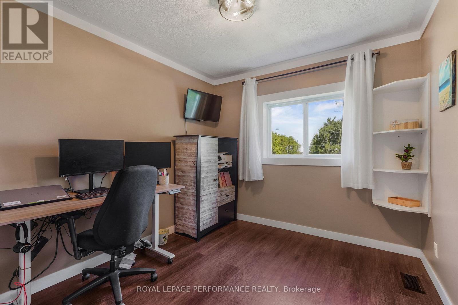 












1183 ROUTE 900 EAST E

,
The Nation,




Ontario
K0A3C0

