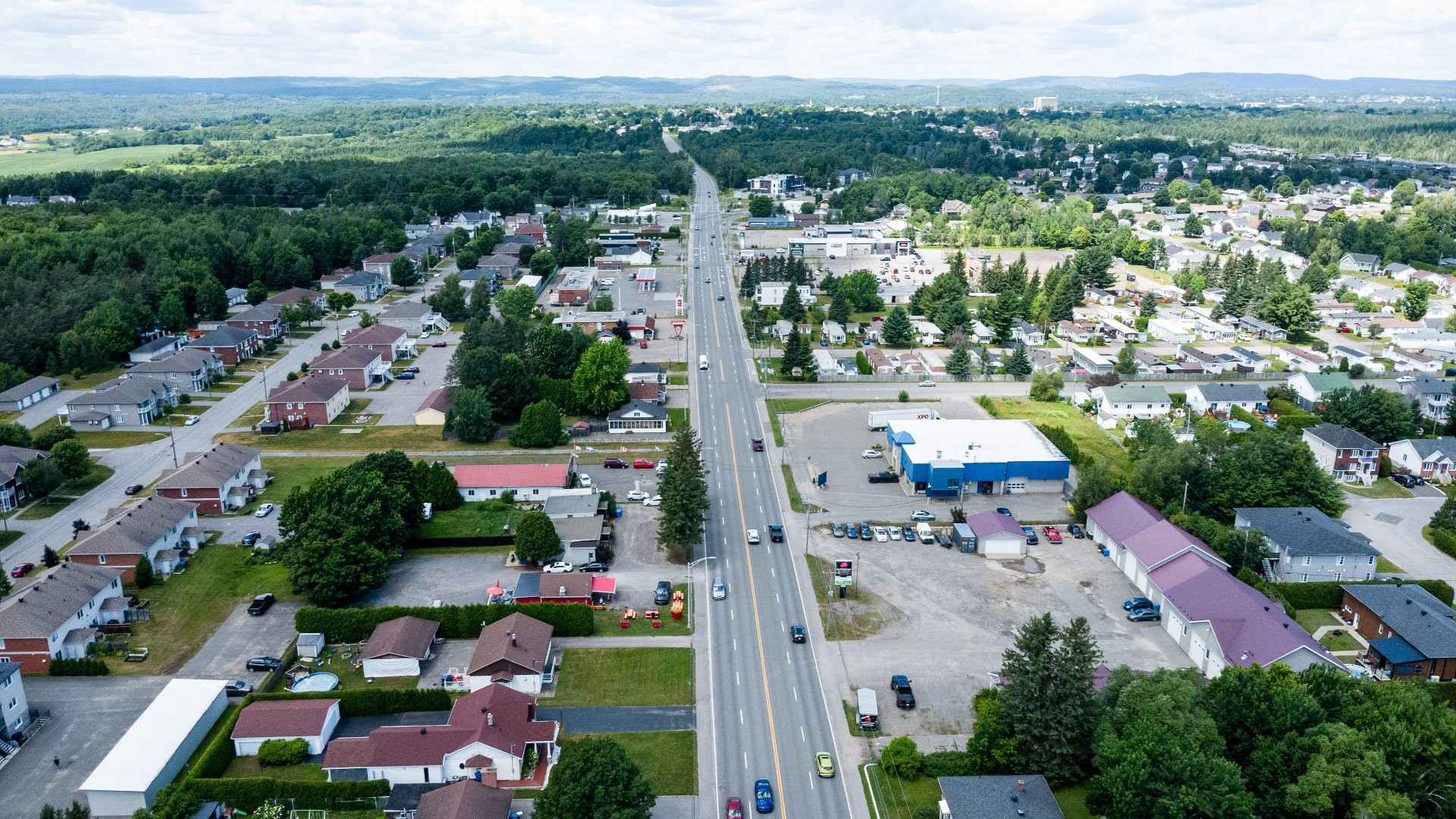









4292

 - 4294


Boul. de Shawinigan-Sud

,
Shawinigan,




QC
G9P4G2

