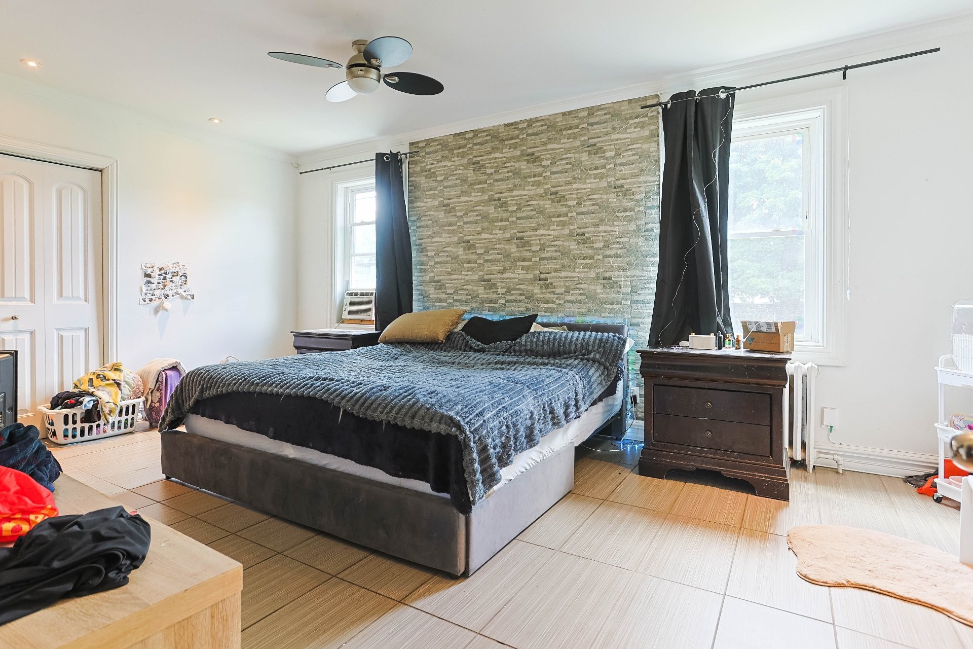 









4292

 - 4294


Boul. de Shawinigan-Sud

,
Shawinigan,




QC
G9P4G2

