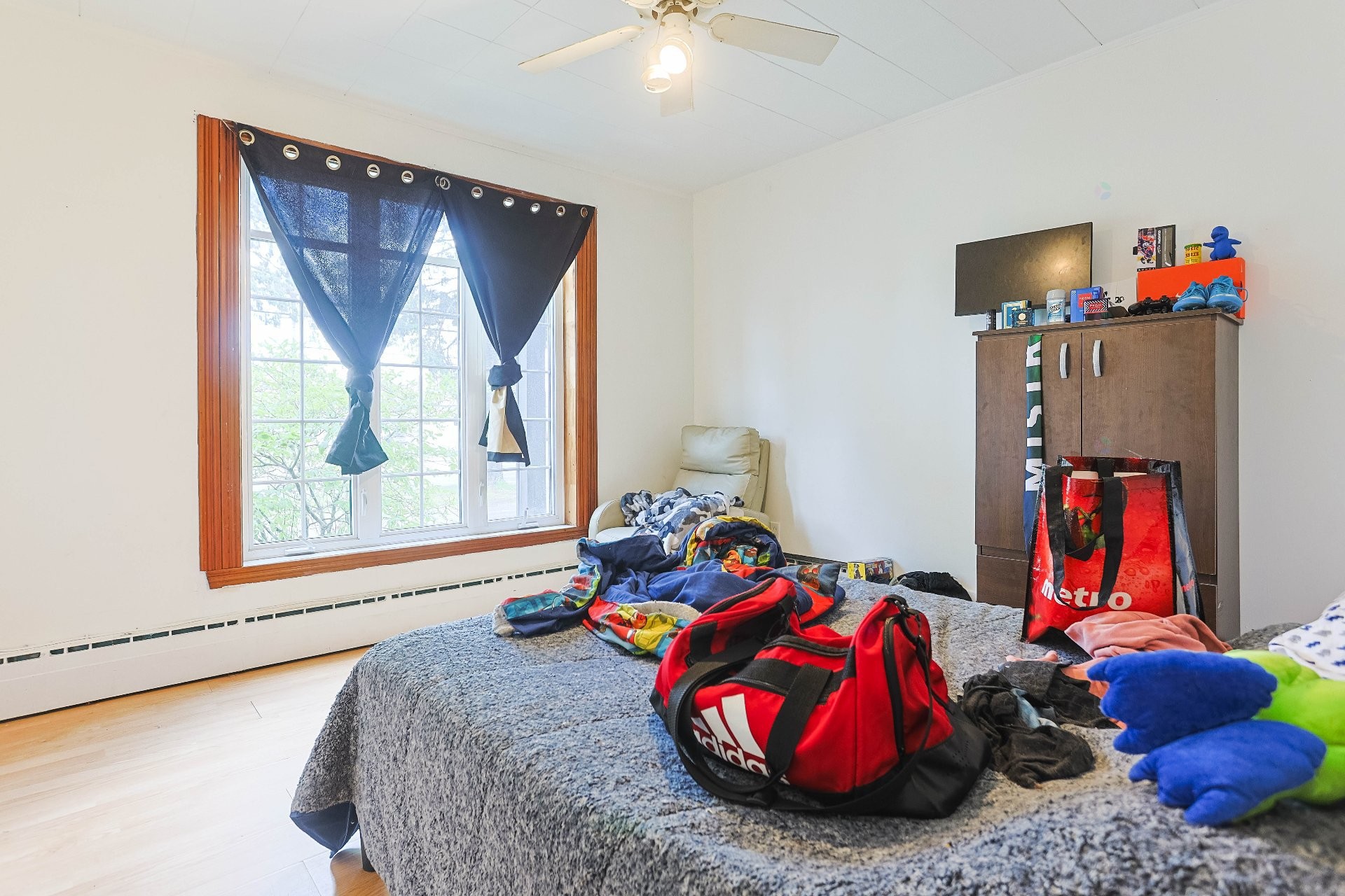 









4292

 - 4294


Boul. de Shawinigan-Sud

,
Shawinigan,




QC
G9P4G2

