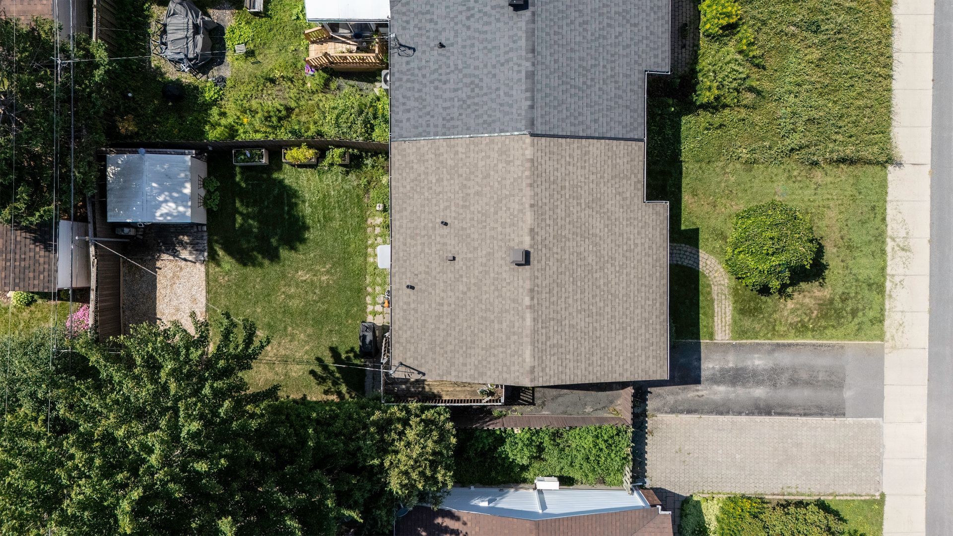 









4205


Boul. Gaétan-Boucher

,
Longueuil (Saint-Hubert),




QC
J3Y5W4

