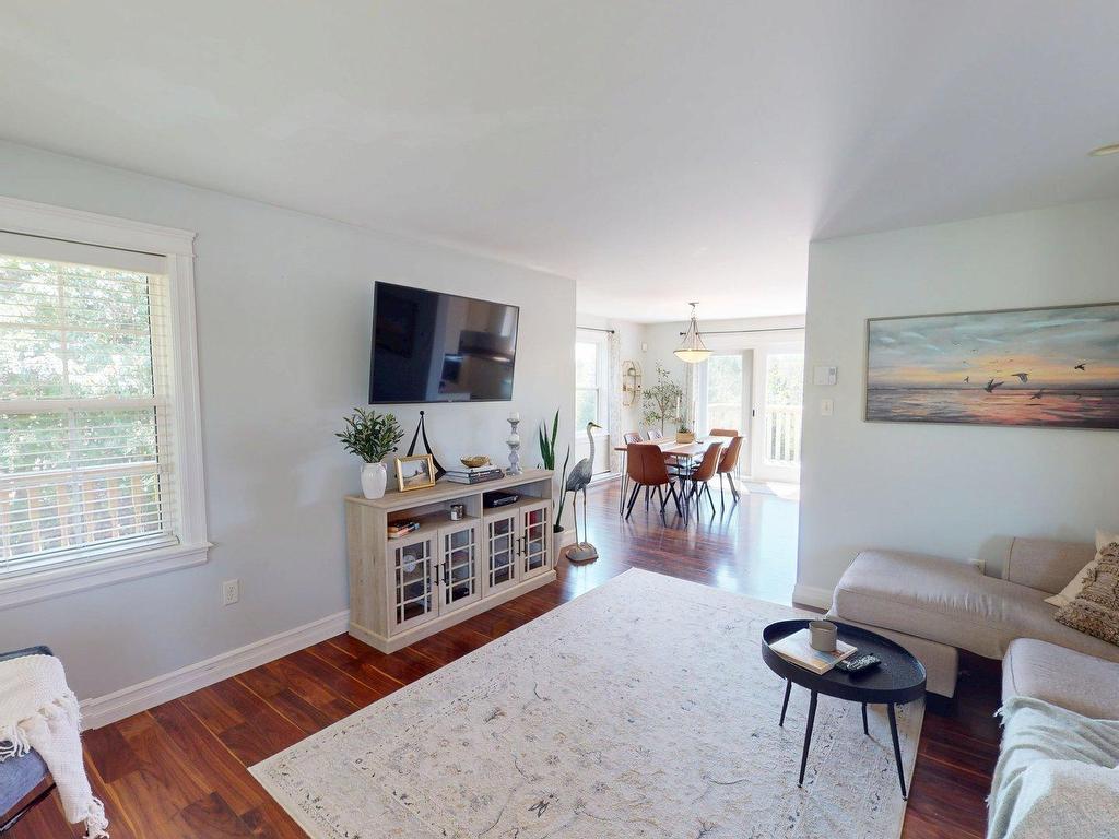 












121 Greenough Drive

,
West Porters Lake,




NS
B3E 1L2

