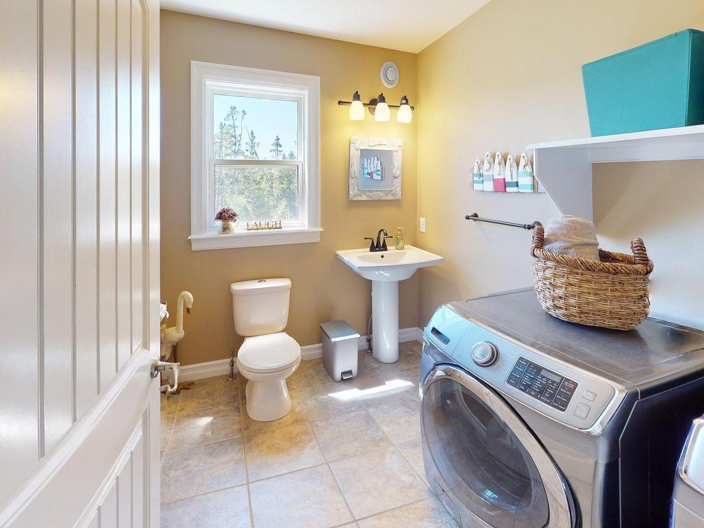 












121 Greenough Drive

,
West Porters Lake,




NS
B3E 1L2

