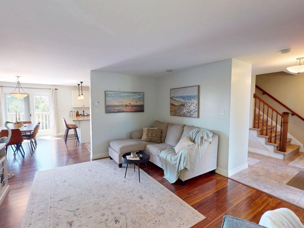 












121 Greenough Drive

,
West Porters Lake,




NS
B3E 1L2

