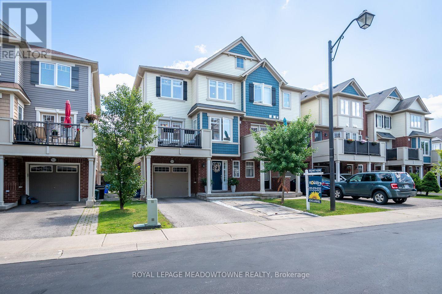 












104 - 6020 DERRY ROAD

,
Milton,




Ontario
L9T8J5

