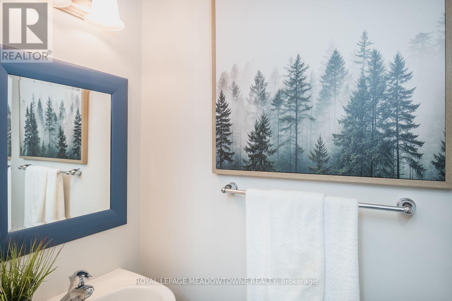 












104 - 6020 DERRY ROAD

,
Milton,




Ontario
L9T8J5

