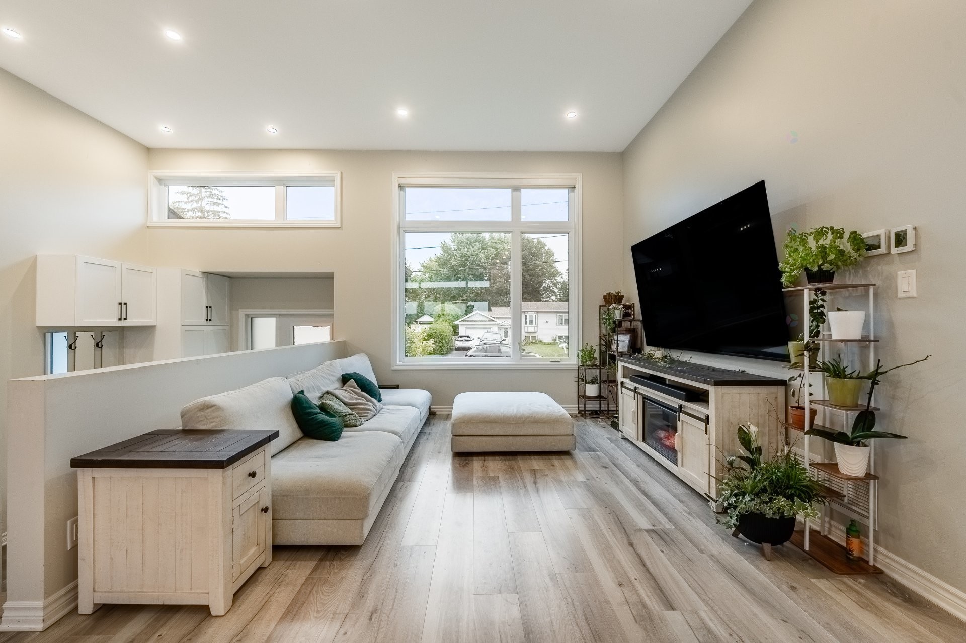 









60


Rue Archambault

,
Saint-Marc-sur-Richelieu,




QC
J0L2E0

