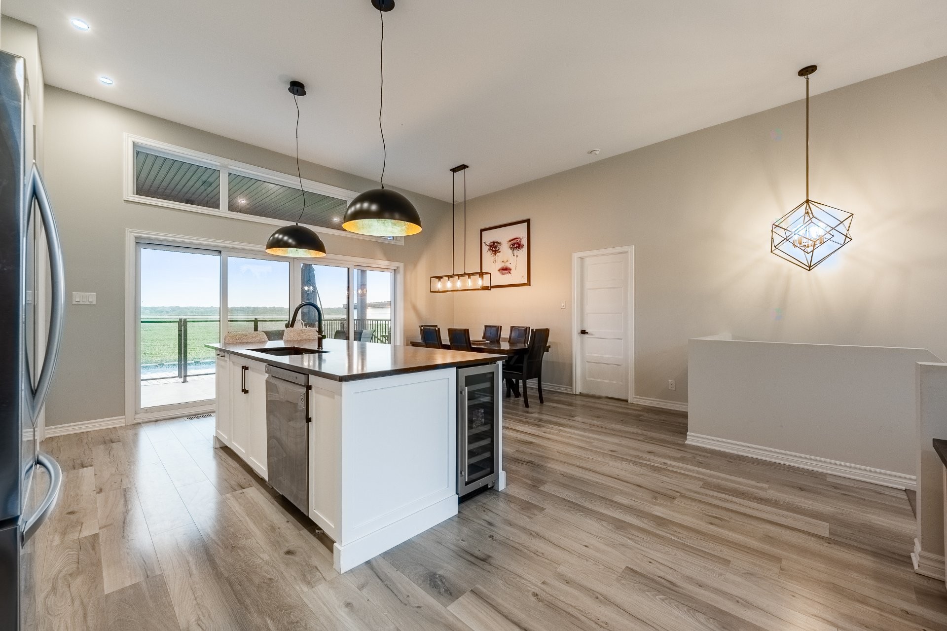 









60


Rue Archambault

,
Saint-Marc-sur-Richelieu,




QC
J0L2E0

