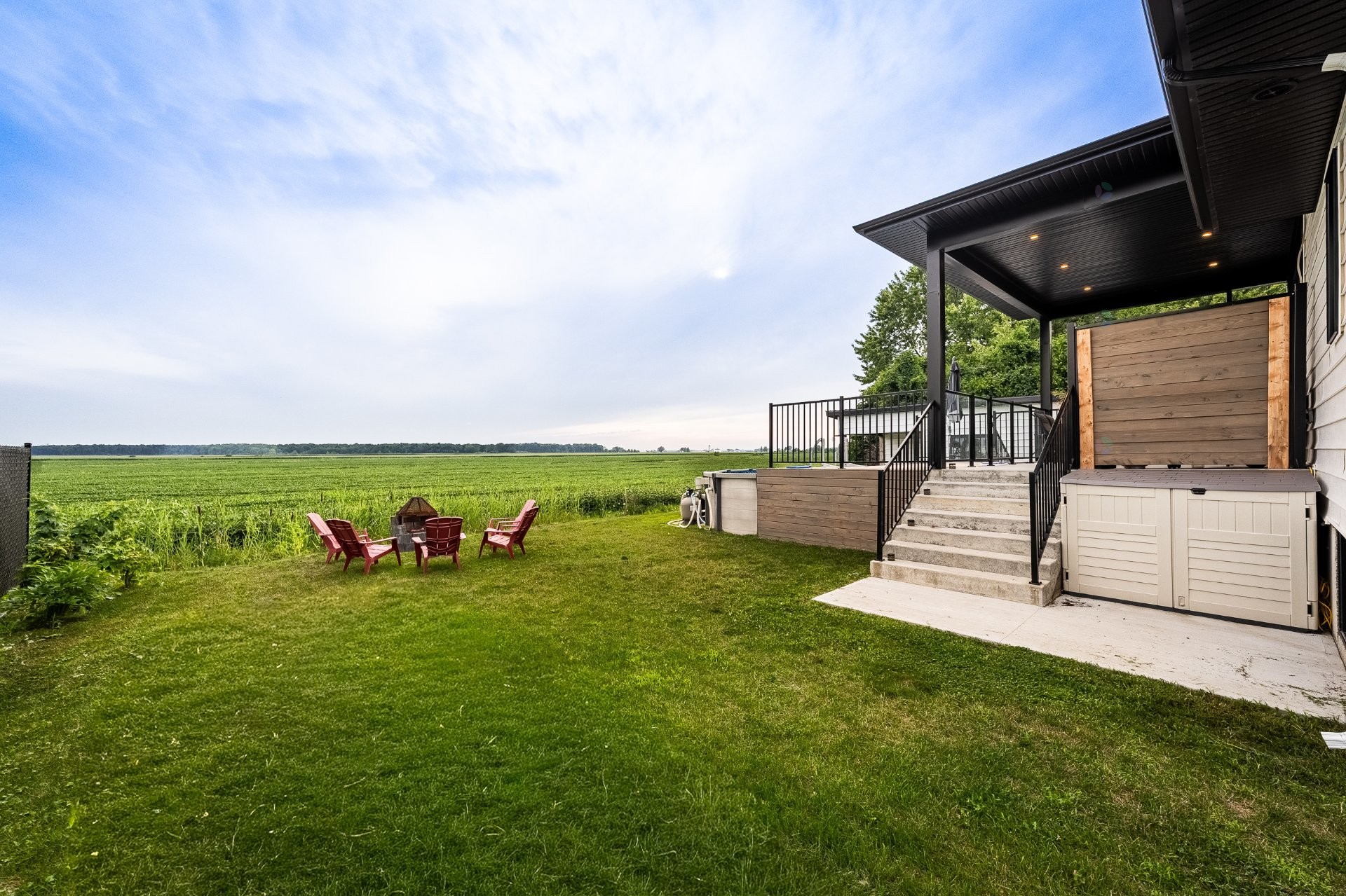









60


Rue Archambault

,
Saint-Marc-sur-Richelieu,




QC
J0L2E0

