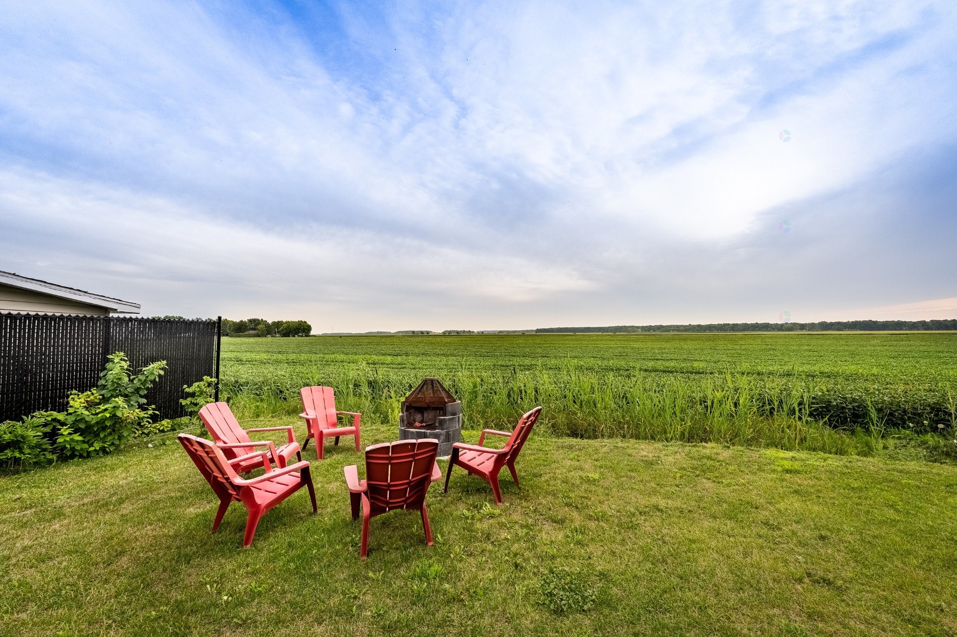 









60


Rue Archambault

,
Saint-Marc-sur-Richelieu,




QC
J0L2E0


