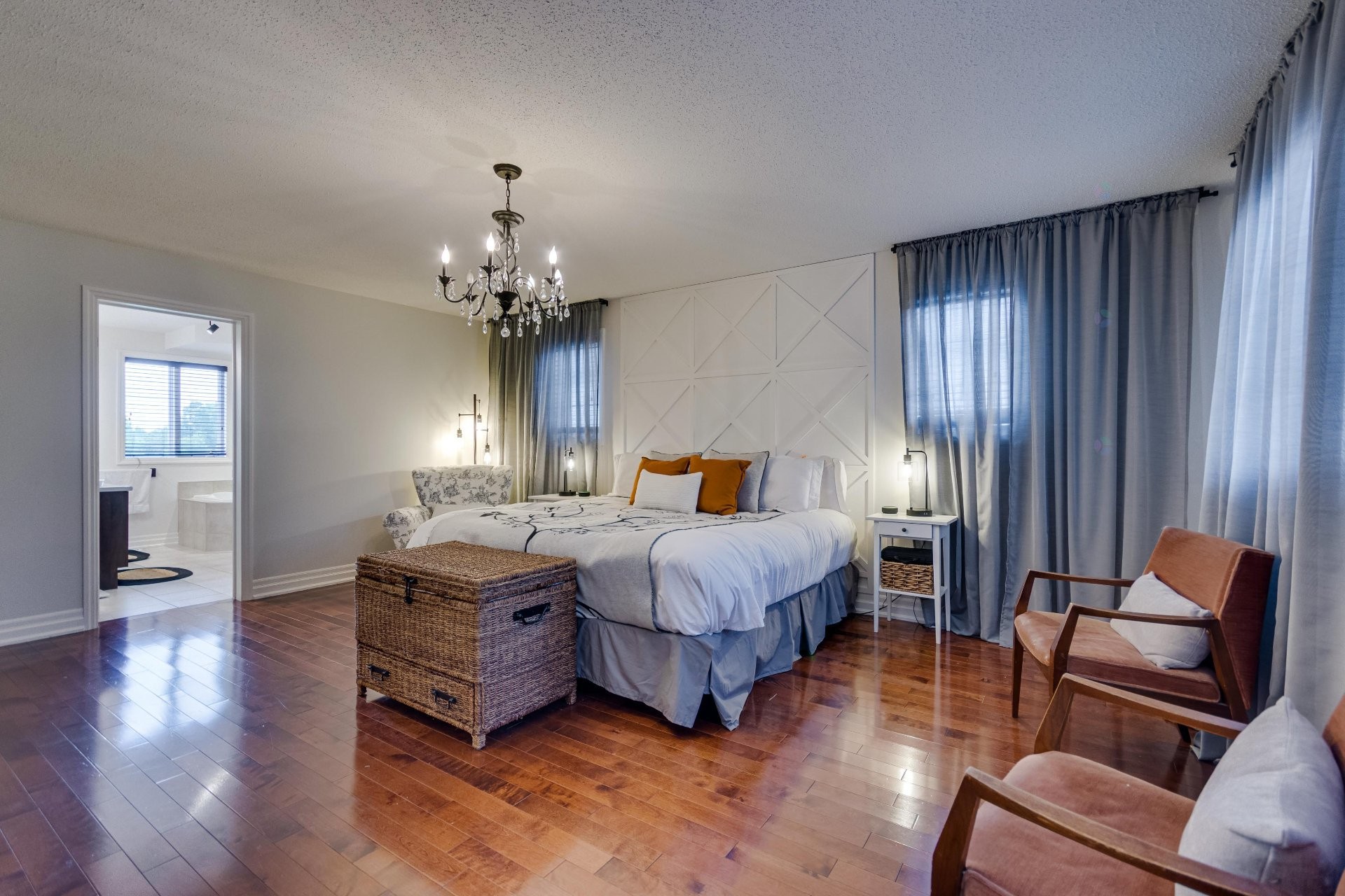 









220


Rue de Ganymède

,
Gatineau (Aylmer),




QC
J9J3Z3

