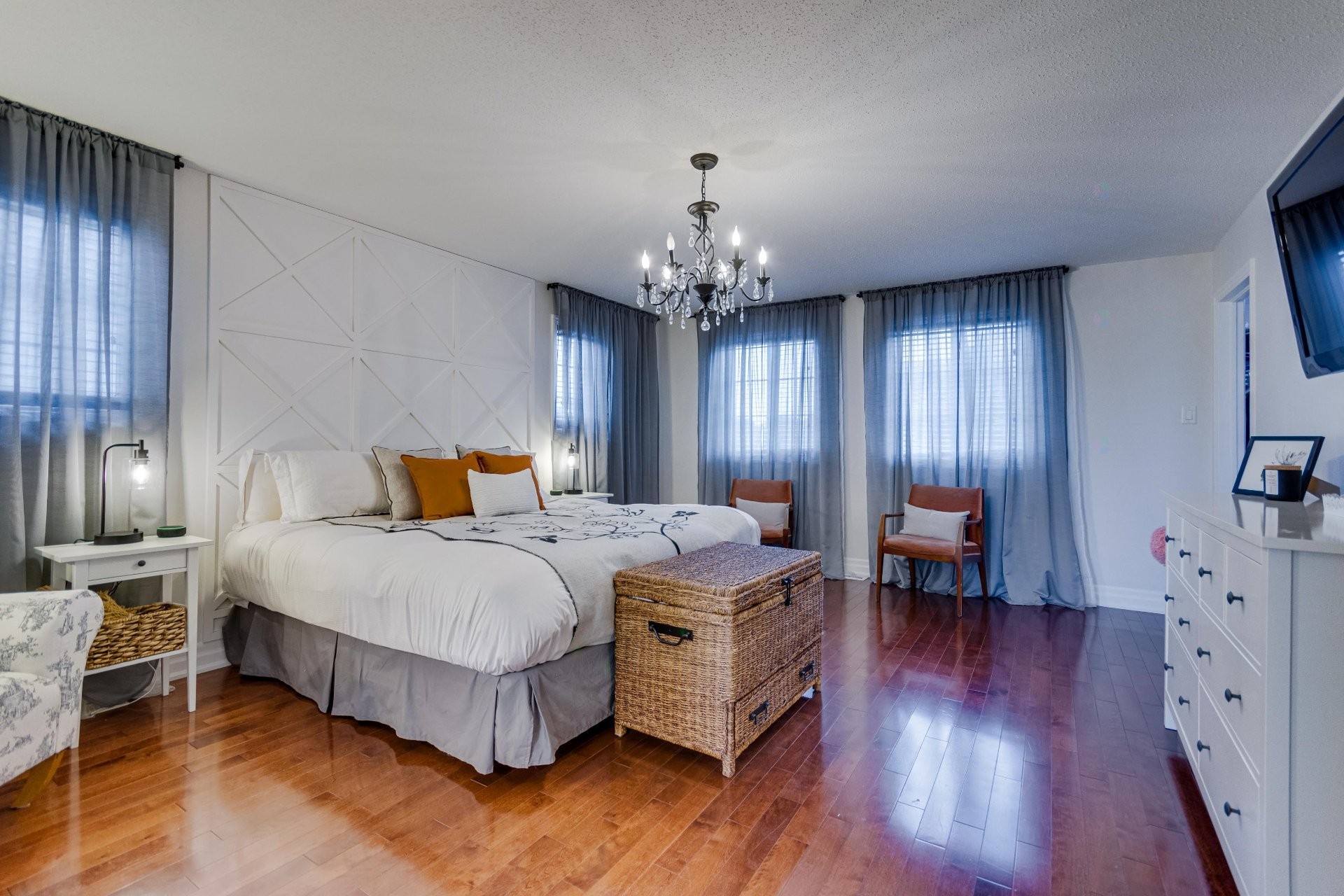 









220


Rue de Ganymède

,
Gatineau (Aylmer),




QC
J9J3Z3

