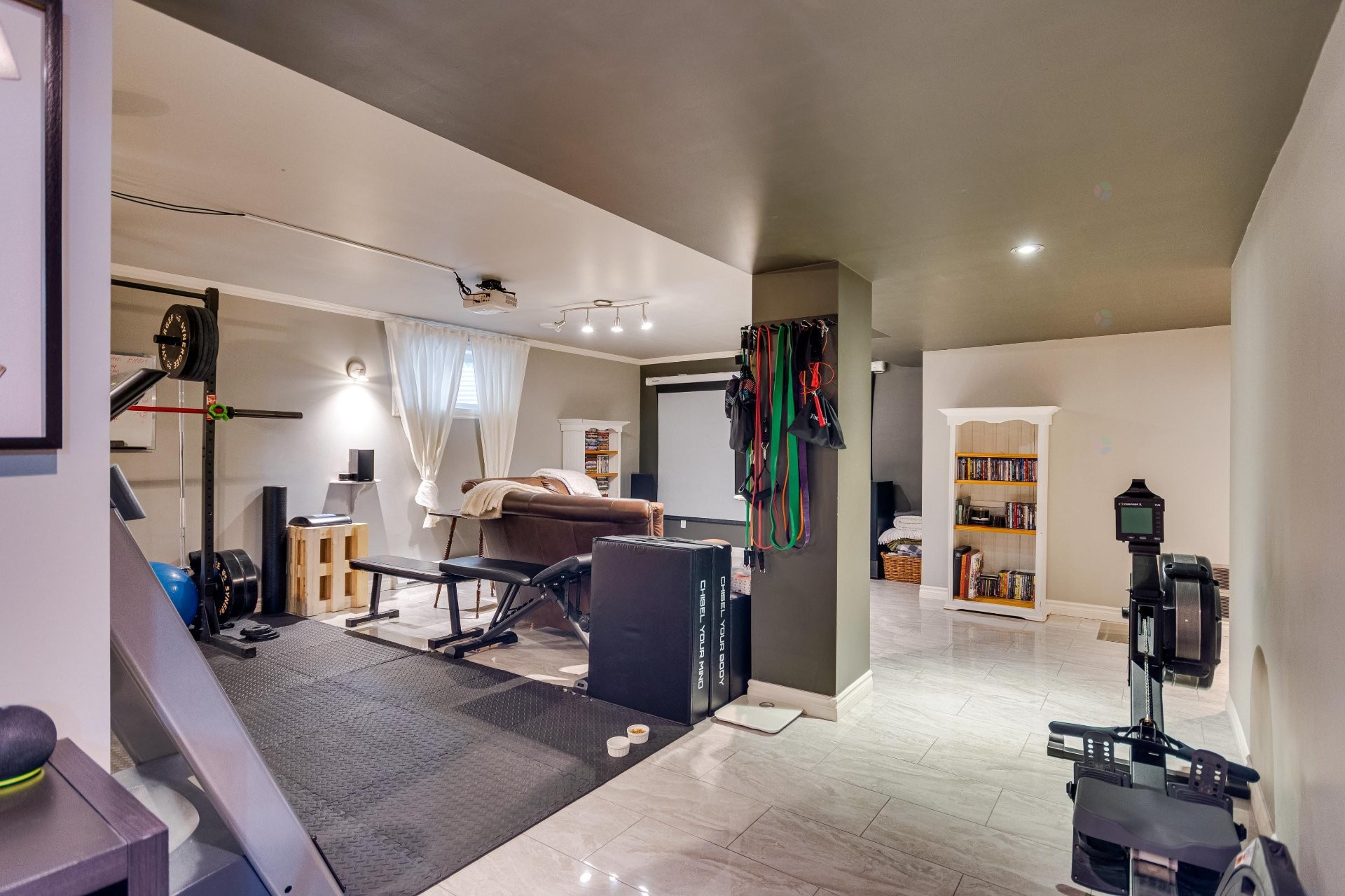 









220


Rue de Ganymède

,
Gatineau (Aylmer),




QC
J9J3Z3

