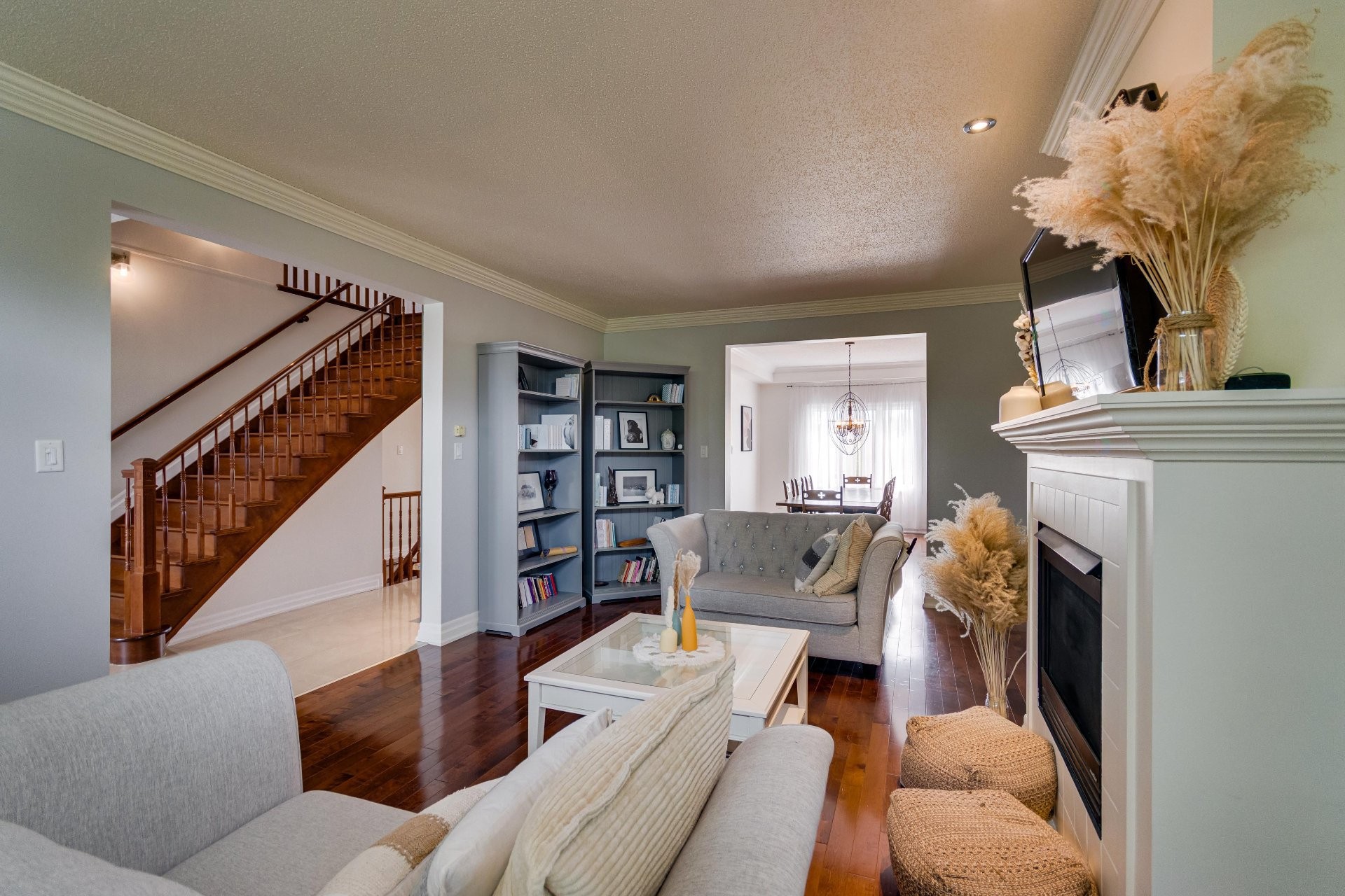 









220


Rue de Ganymède

,
Gatineau (Aylmer),




QC
J9J3Z3

