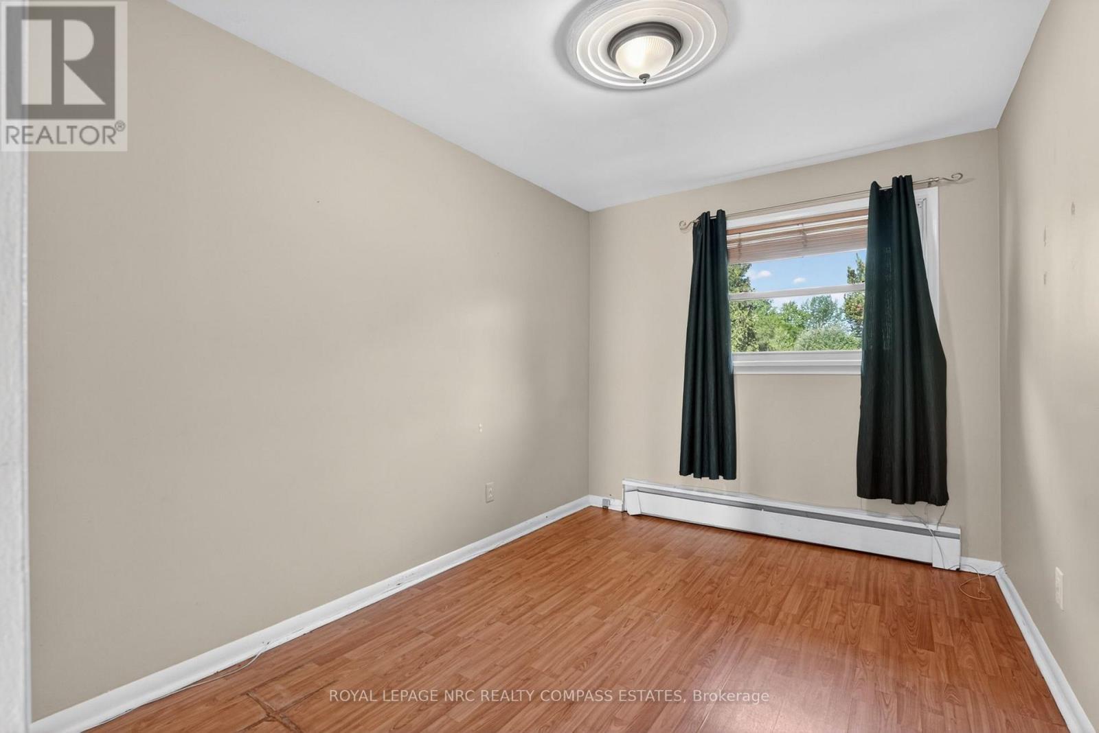 












6709 MONTROSE ROAD

,
Niagara Falls (West Wood),




Ontario
L2H0Z6

