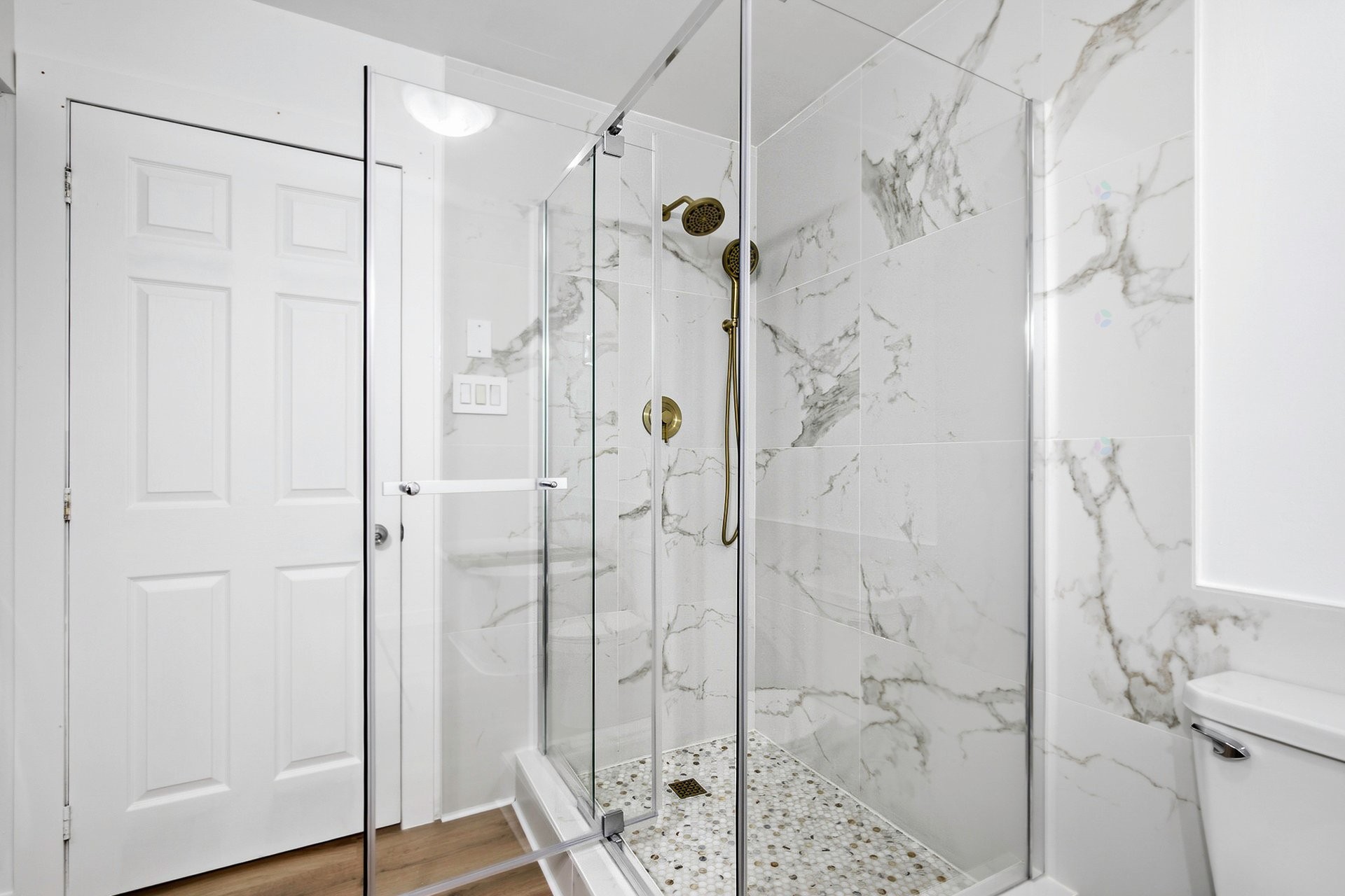 









15900


Av. St-Louis

, 101,
Saint-Hyacinthe,




QC
J2T3E6

