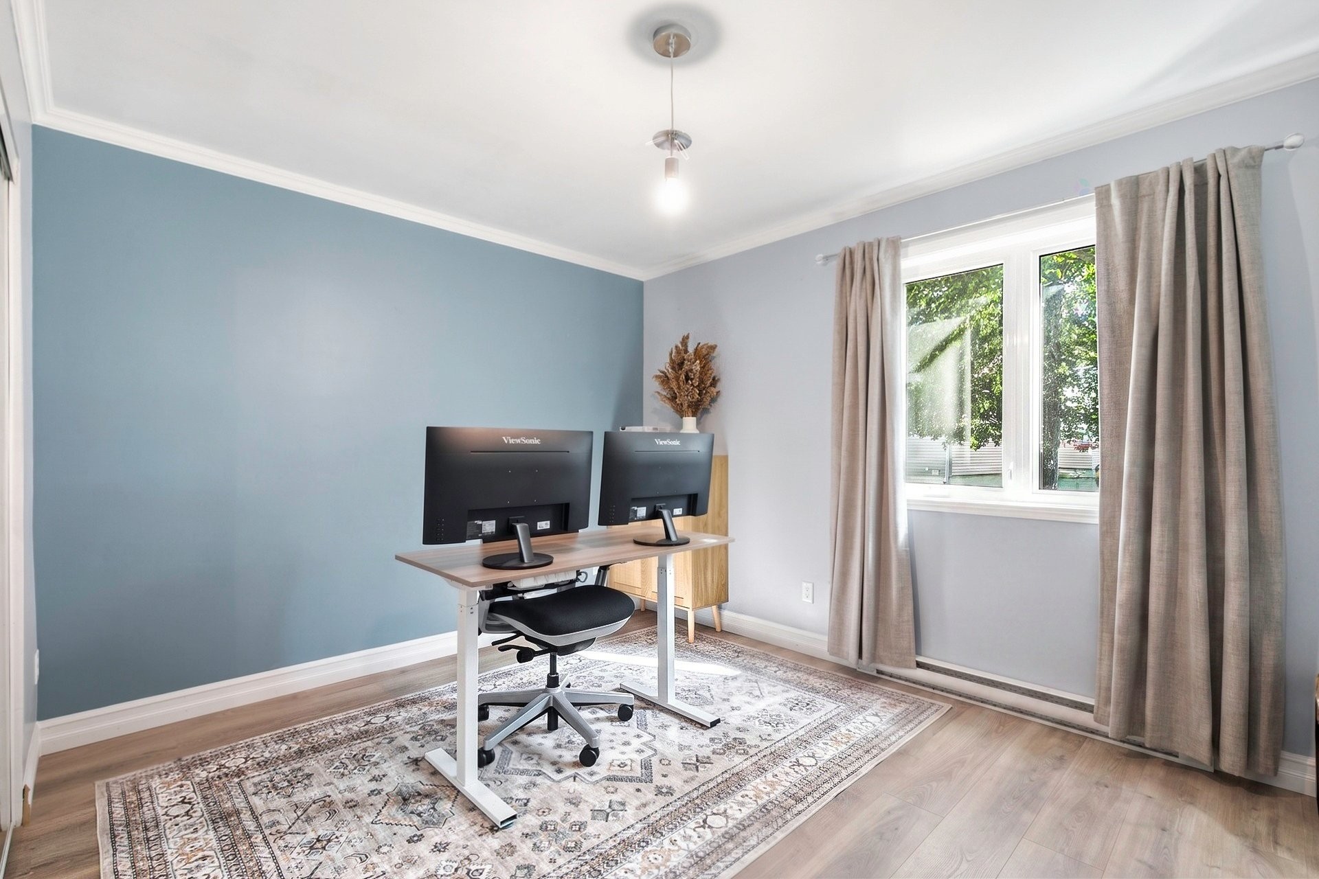









15900


Av. St-Louis

, 101,
Saint-Hyacinthe,




QC
J2T3E6

