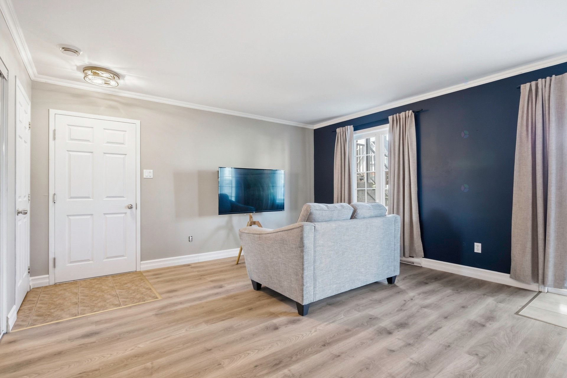 









15900


Av. St-Louis

, 101,
Saint-Hyacinthe,




QC
J2T3E6

