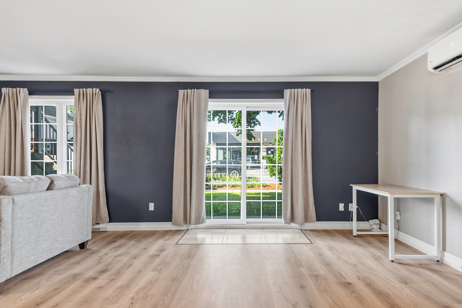 









15900


Av. St-Louis

, 101,
Saint-Hyacinthe,




QC
J2T3E6

