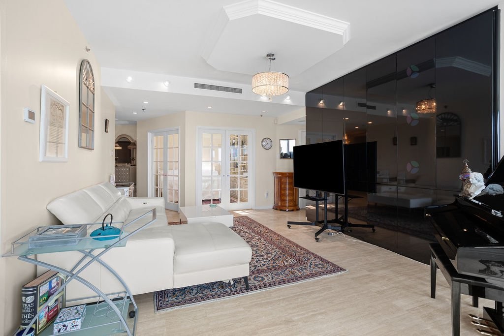 









4450


Prom. Paton

, 1215,
Laval (Chomedey),




QC
H7W5J7

