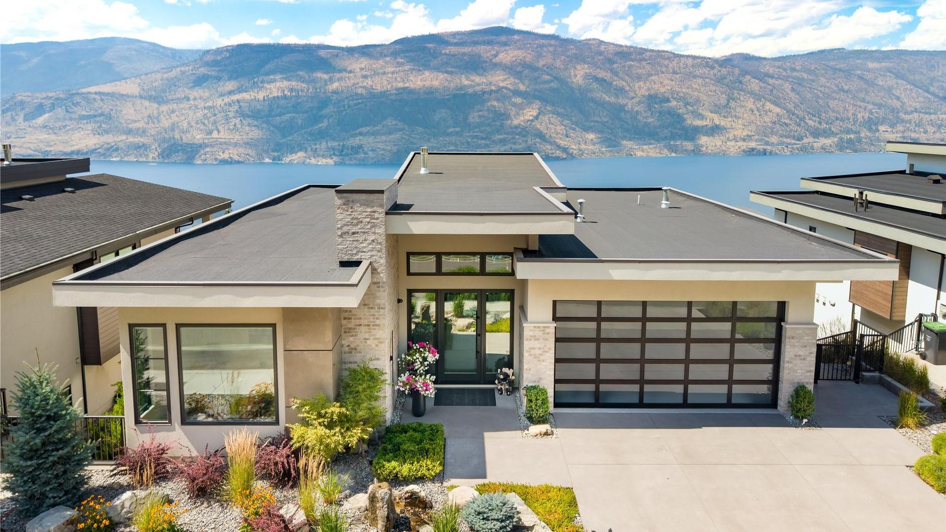 









538


Clifton

Court,
Kelowna,




BC
V1V 0B7

