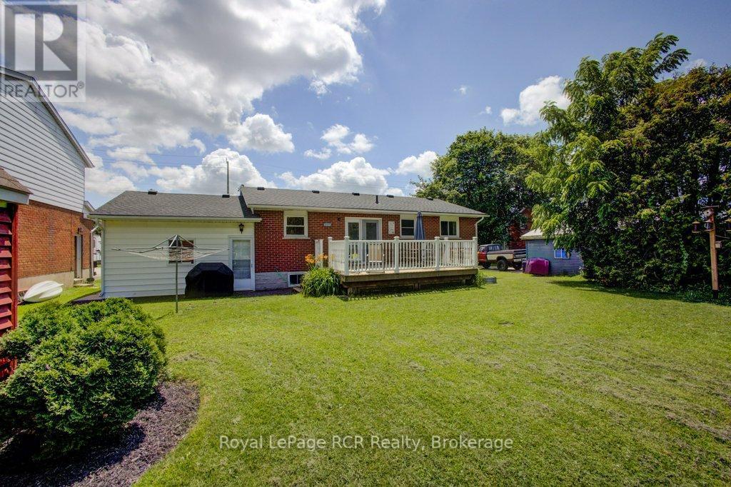 












280 DOMVILLE STREET

,
Wellington North (Arthur),




Ontario
N0G1A0

