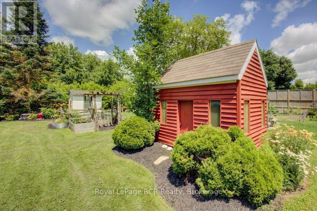 












280 DOMVILLE STREET

,
Wellington North (Arthur),




Ontario
N0G1A0

