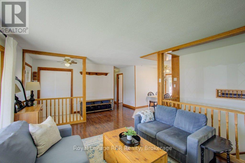 












280 DOMVILLE STREET

,
Wellington North (Arthur),




Ontario
N0G1A0

