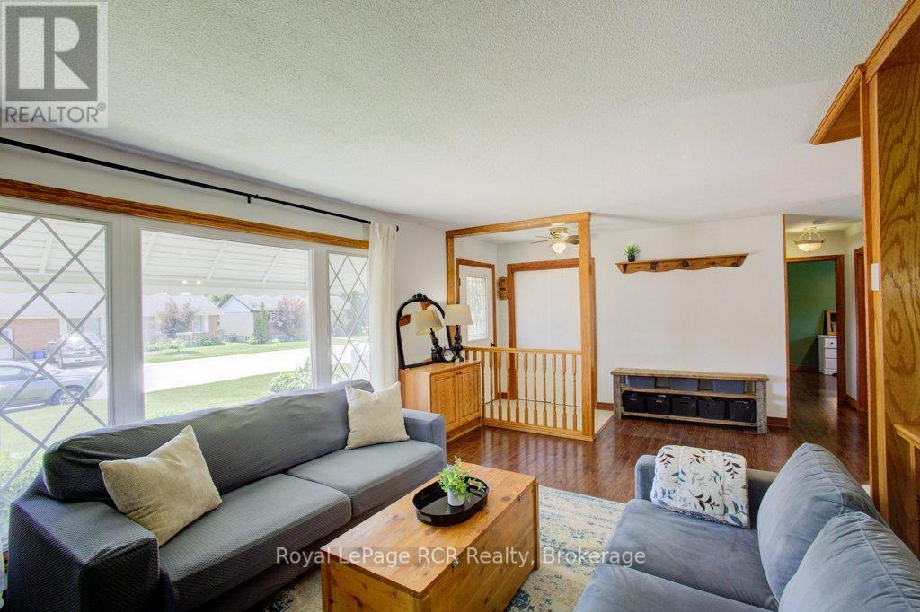 












280 DOMVILLE STREET

,
Wellington North (Arthur),




Ontario
N0G1A0

