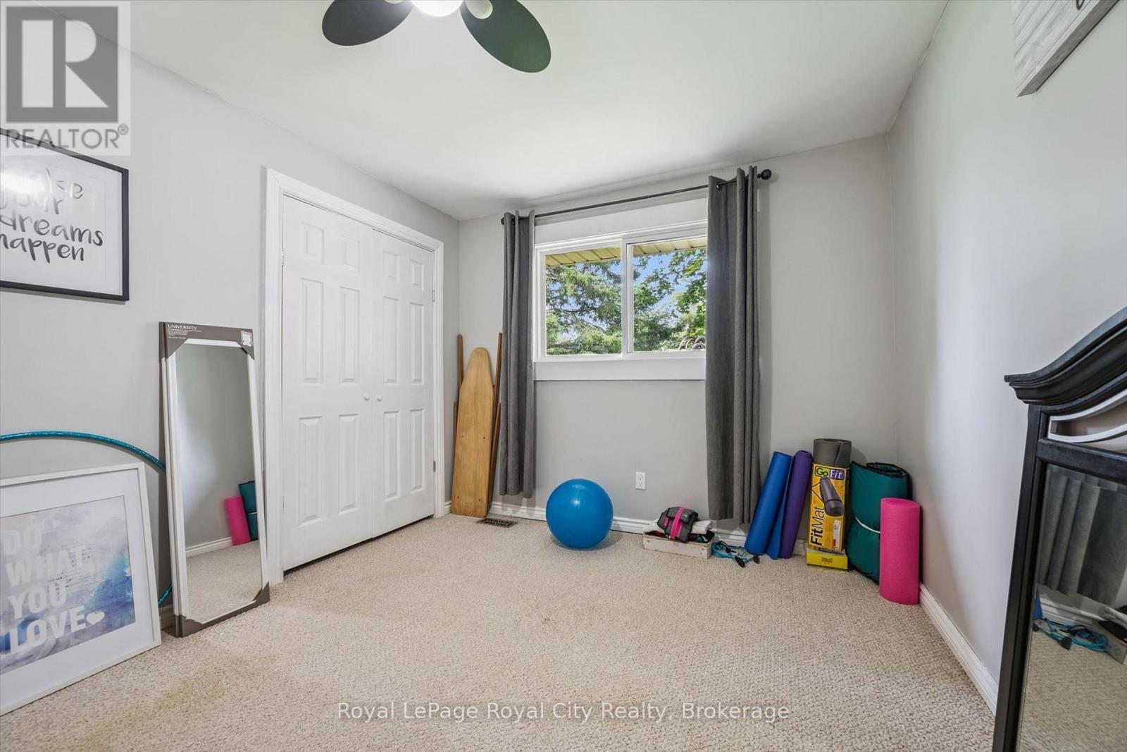












6167 GUELPH STREET

,
Centre Wellington,




Ontario
N0B1S0

