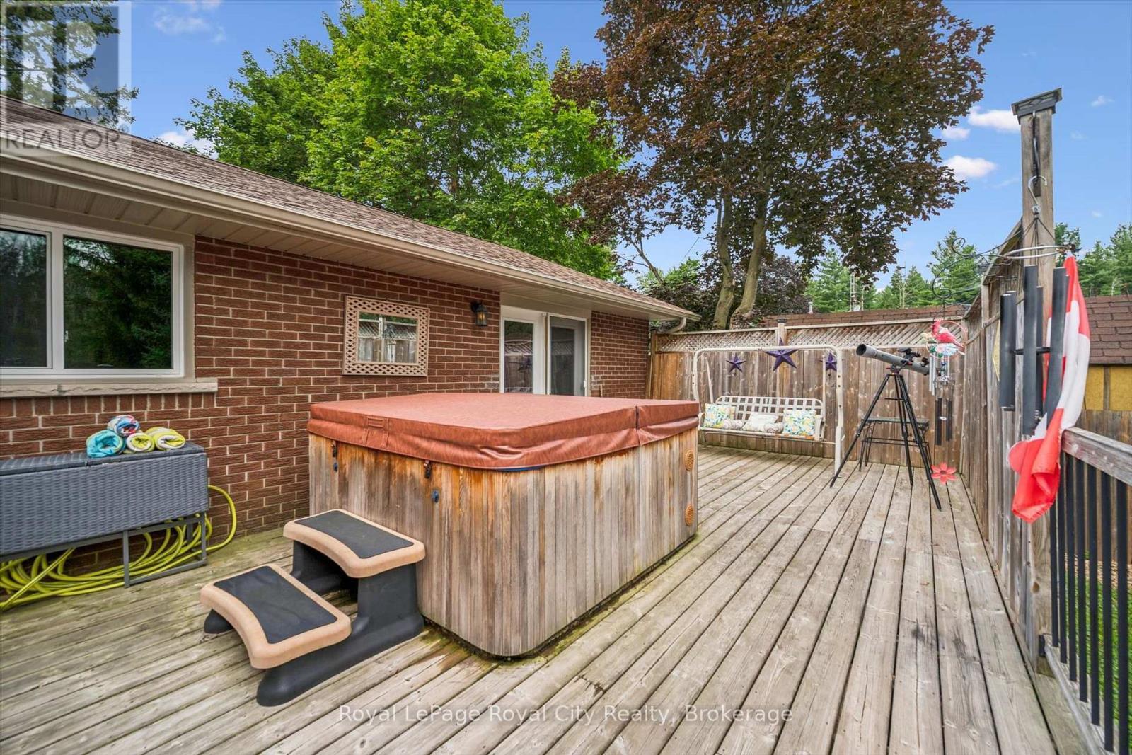 












6167 GUELPH STREET

,
Centre Wellington,




Ontario
N0B1S0

