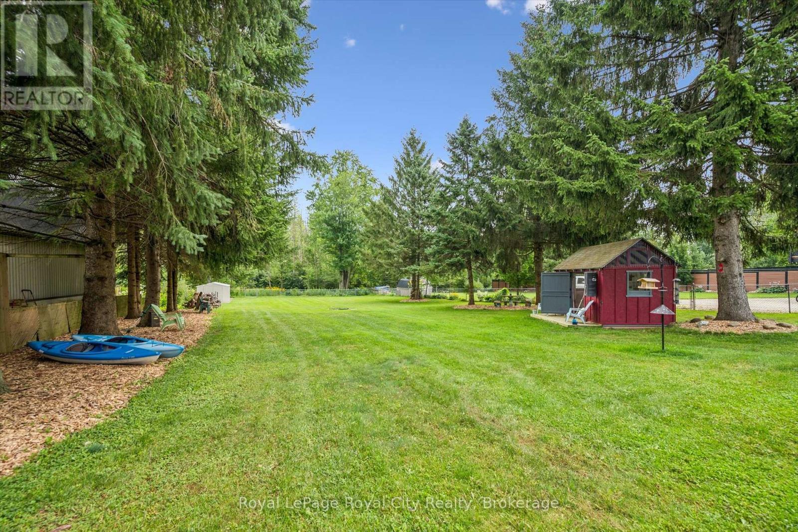 












6167 GUELPH STREET

,
Centre Wellington,




Ontario
N0B1S0

