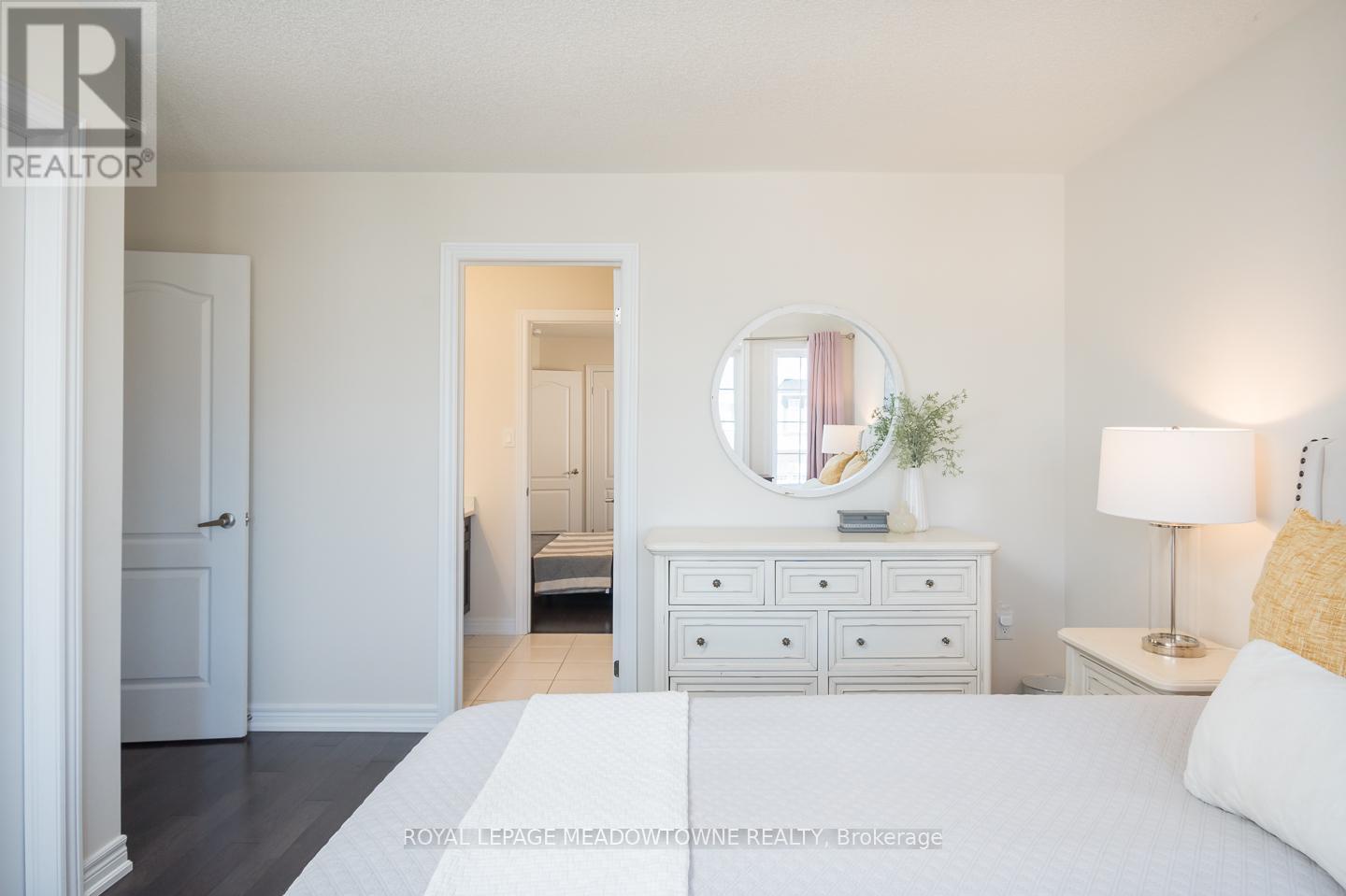 












164 DREXLER AVENUE

,
Guelph/Eramosa,




Ontario
N0B2K0

