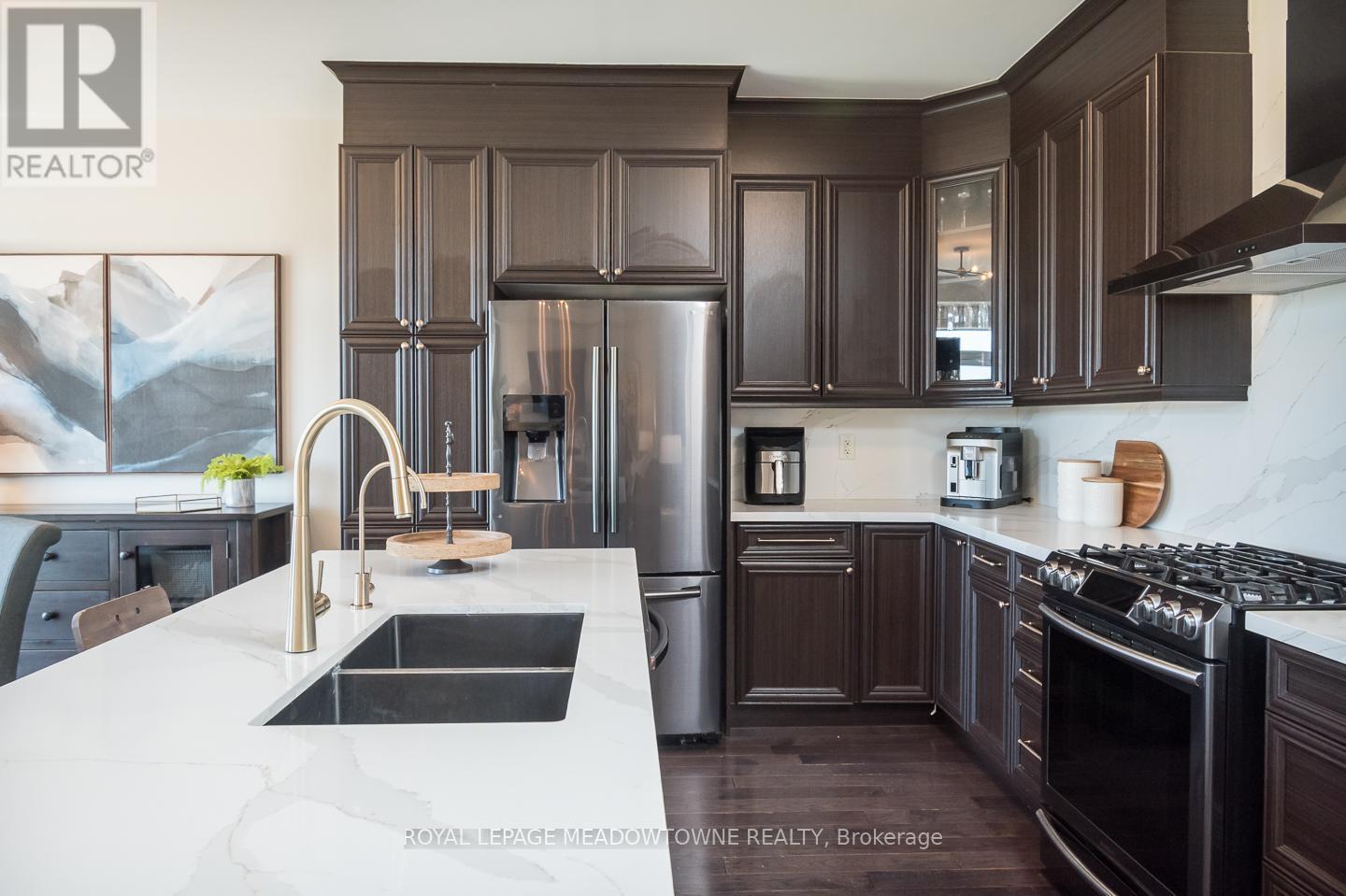 












164 DREXLER AVENUE

,
Guelph/Eramosa,




Ontario
N0B2K0

