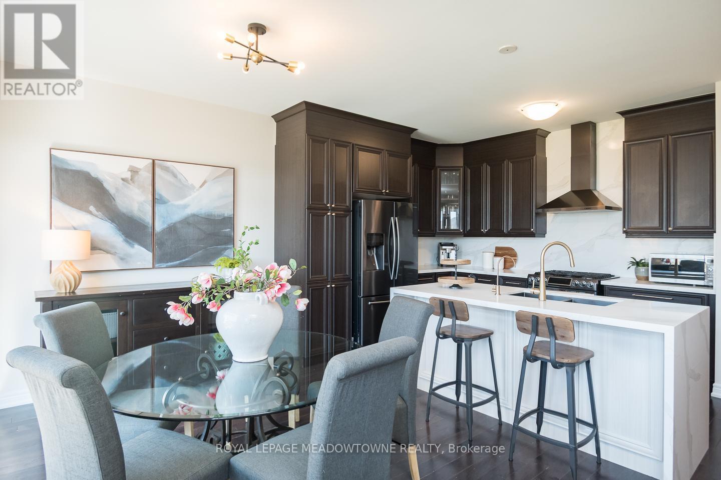 












164 DREXLER AVENUE

,
Guelph/Eramosa,




Ontario
N0B2K0

