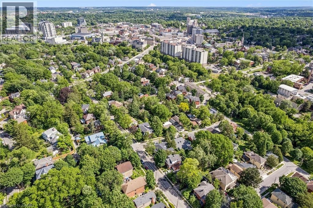 












164 KING Street

,
Guelph,




Ontario
N1E4R1

