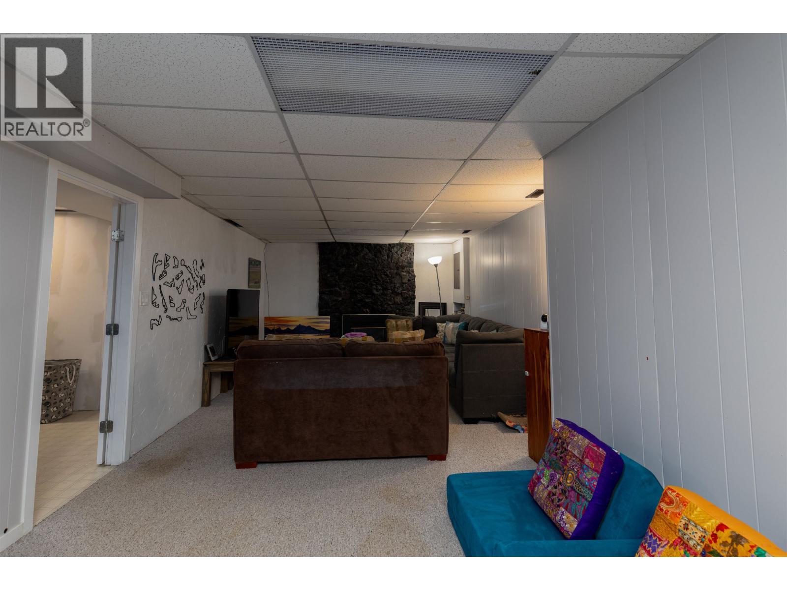












4121 SKOGLUND STREET

,
Terrace,




British Columbia
V8G2X1

