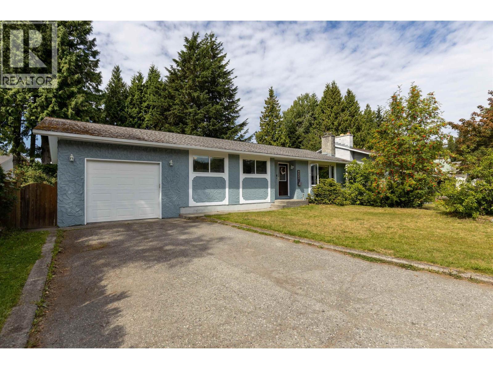 












4121 SKOGLUND STREET

,
Terrace,




British Columbia
V8G2X1

