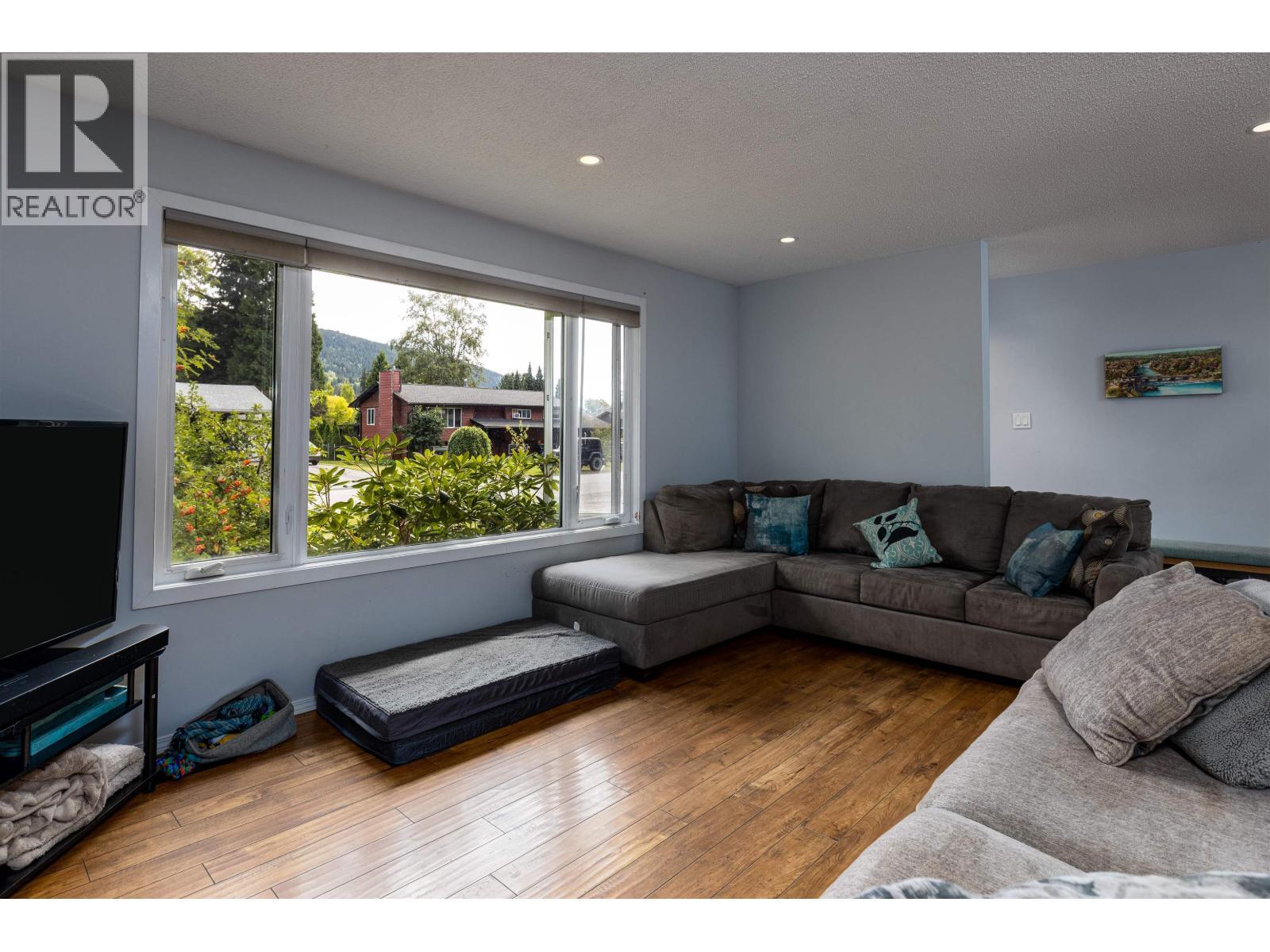 












4121 SKOGLUND STREET

,
Terrace,




British Columbia
V8G2X1

