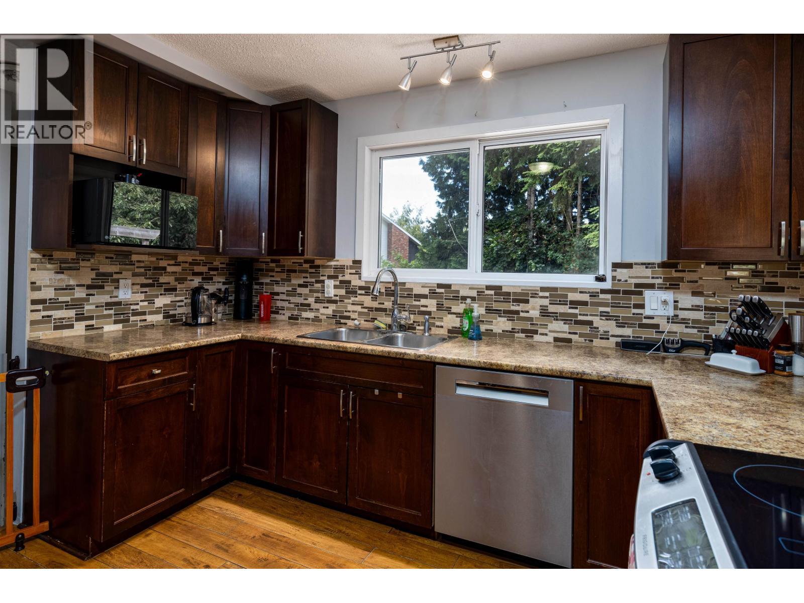 












4121 SKOGLUND STREET

,
Terrace,




British Columbia
V8G2X1

