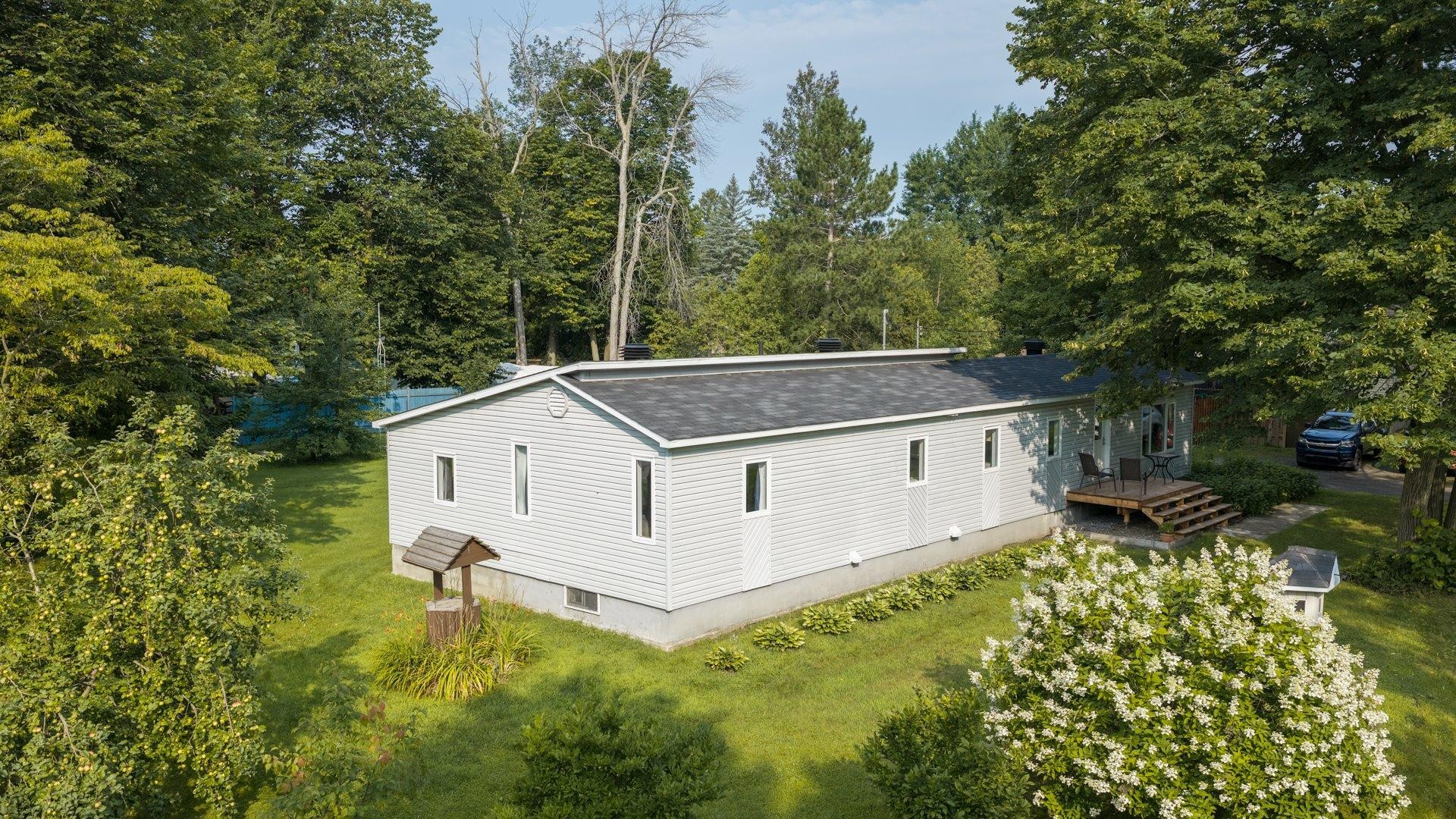 









1500


Rue Rolland

,
Les Cèdres,




QC
J7T1K7

