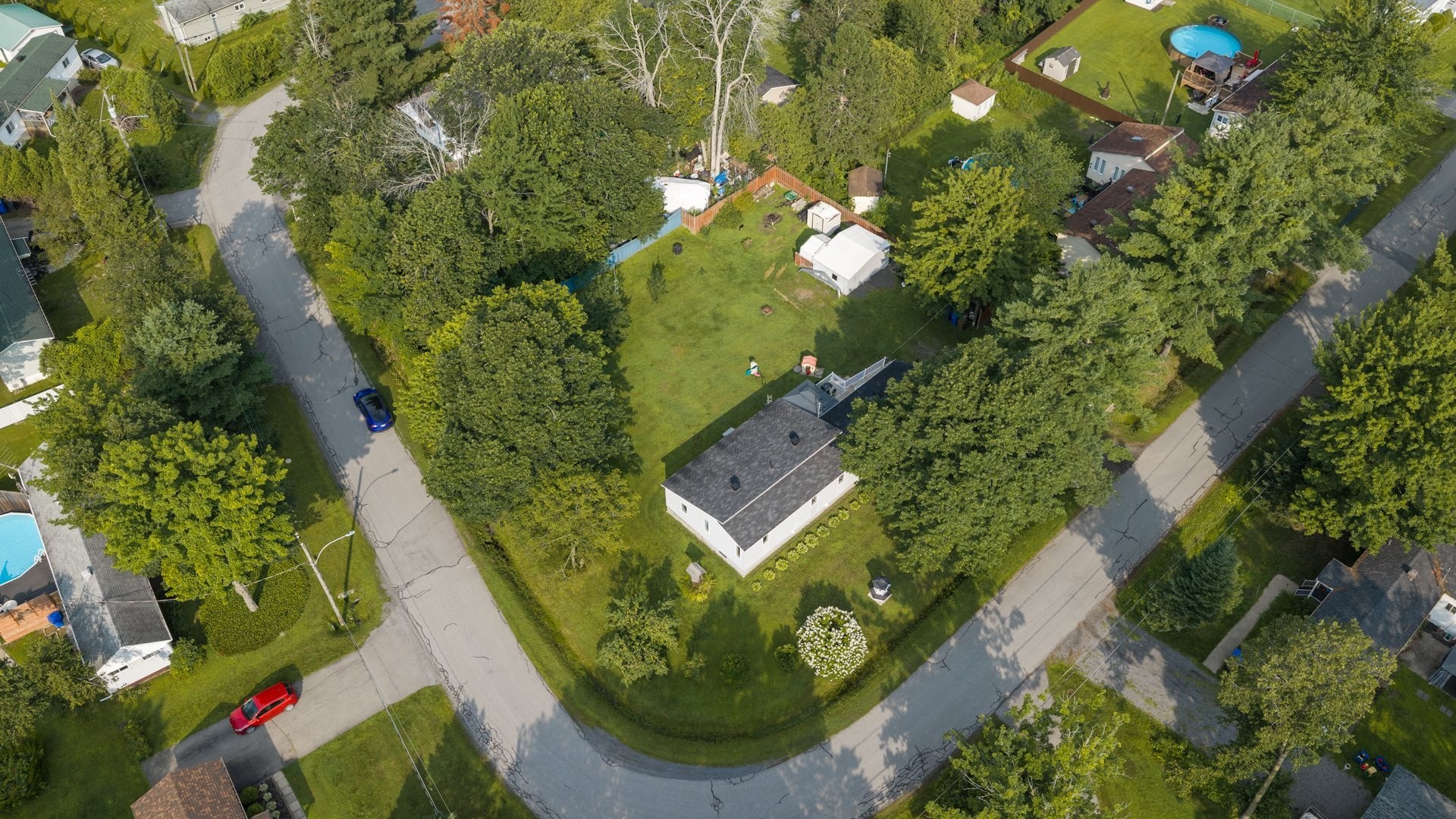 









1500


Rue Rolland

,
Les Cèdres,




QC
J7T1K7

