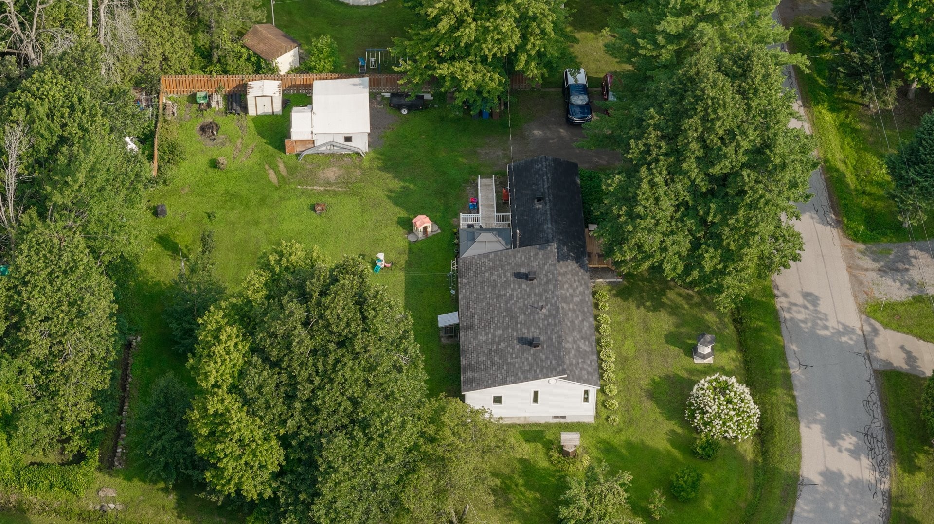 









1500


Rue Rolland

,
Les Cèdres,




QC
J7T1K7

