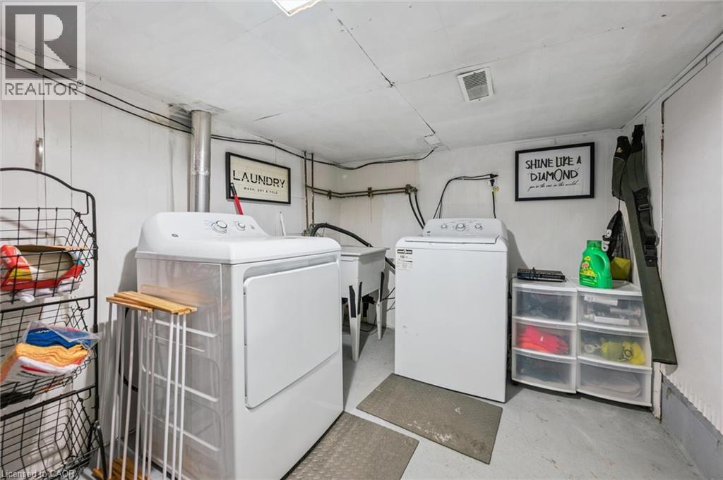 












6167 GUELPH Street

,
Centre Wellington,




Ontario
N0B1S0

