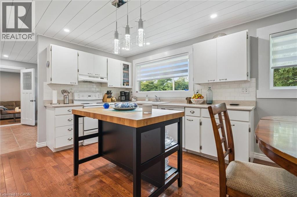 












6167 GUELPH Street

,
Centre Wellington,




Ontario
N0B1S0

