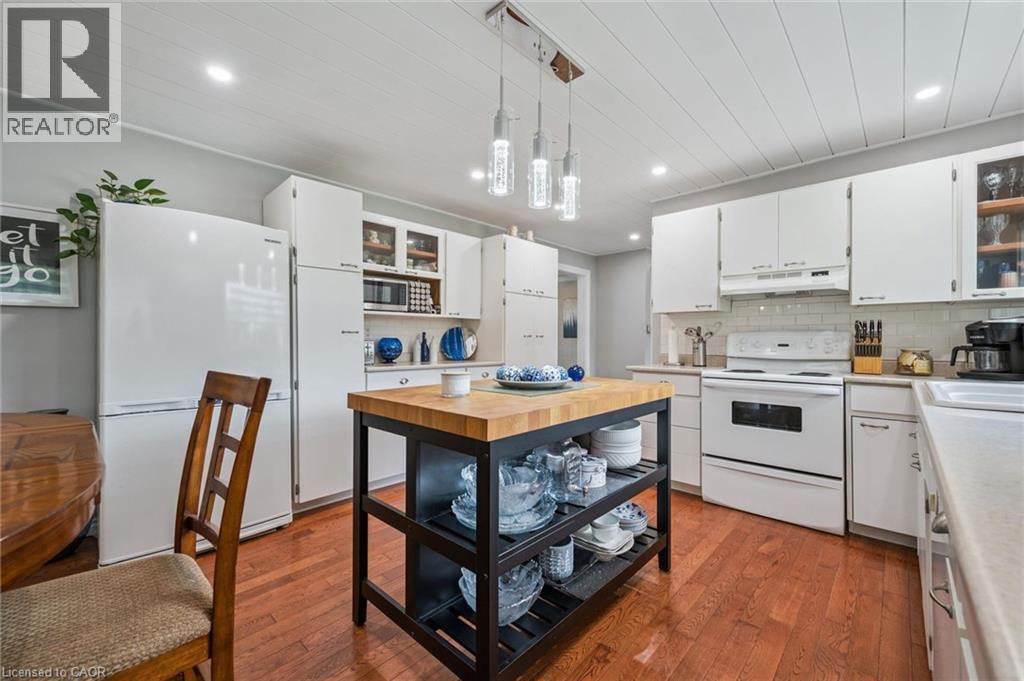 












6167 GUELPH Street

,
Centre Wellington,




Ontario
N0B1S0


