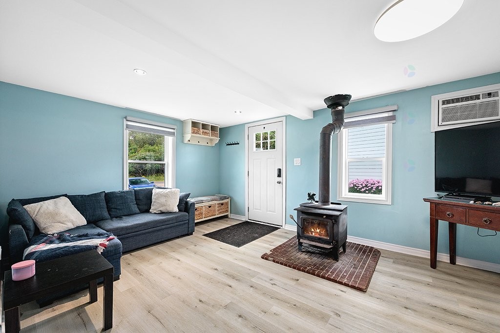 









14


Rue de Clarendon

,
Portage-du-Fort,




QC
J0X2T0

